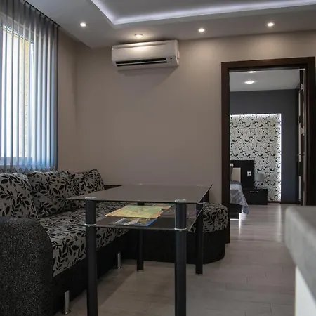 Appartement Central-lux 1 *